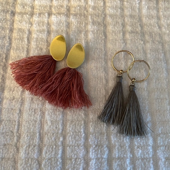Set of 2 Tassel Earrings - Picture 2 of 5